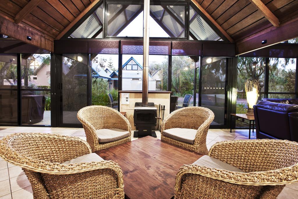 Whalers Cove Villas Dunsborough Bagian luar foto