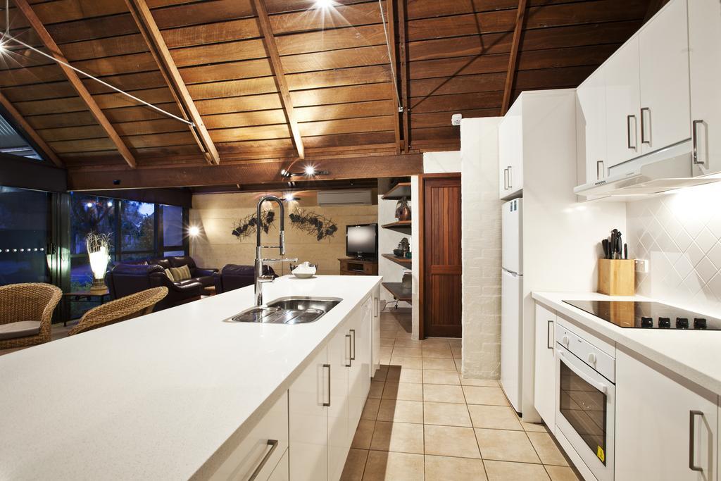 Whalers Cove Villas Dunsborough Bagian luar foto